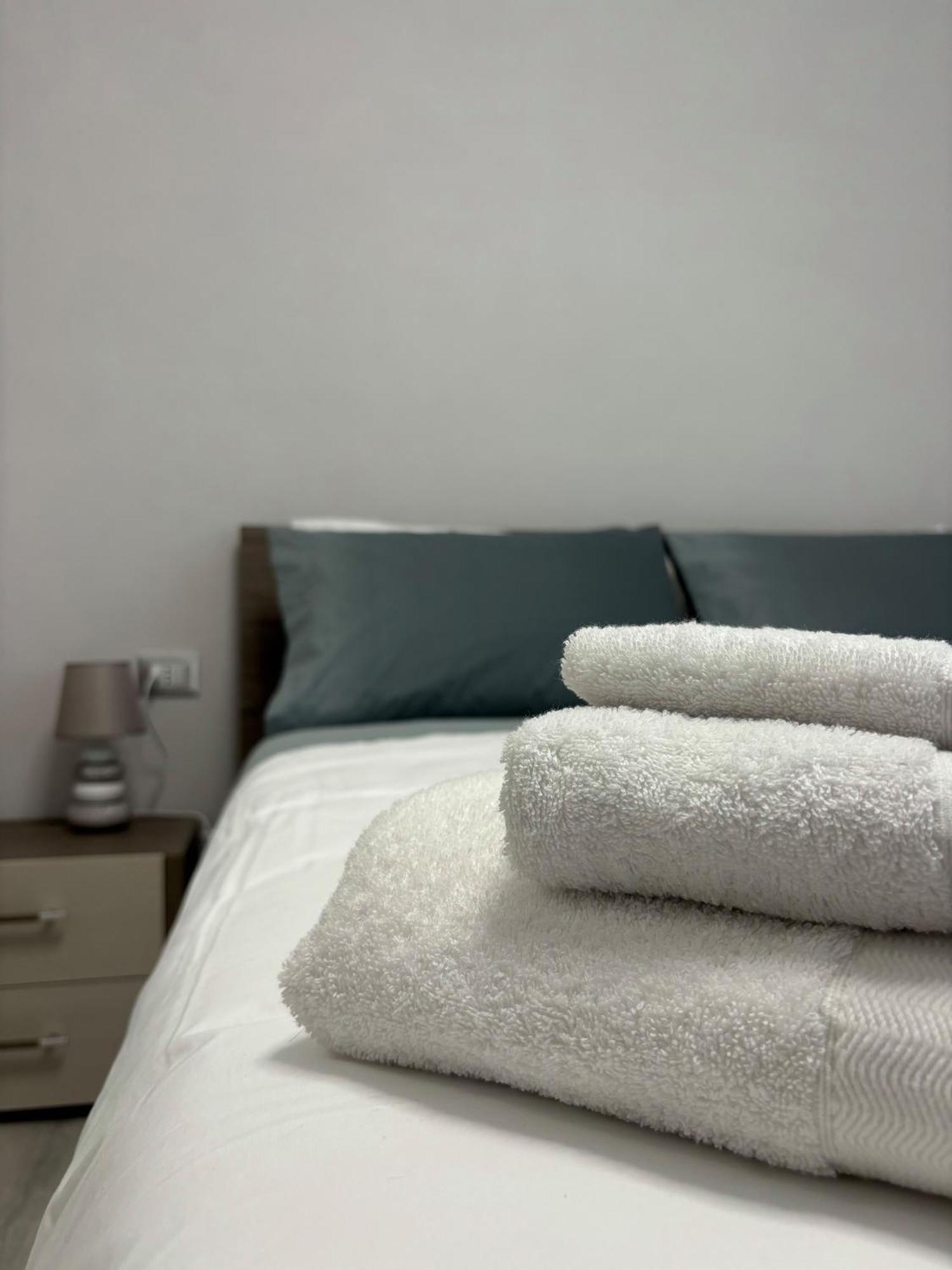 B&B Stella Somma Lombardo Buitenkant foto